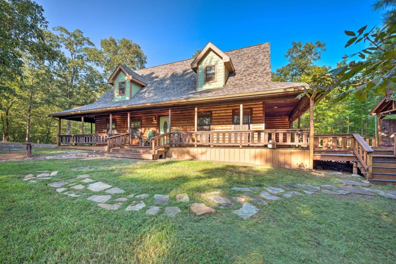Broken Bow Retreat On 2 Acres With Hot Tub And Deck! Vila Exterior foto