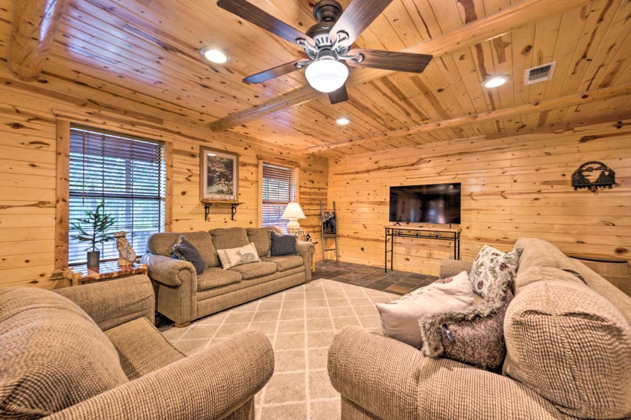 Broken Bow Retreat On 2 Acres With Hot Tub And Deck! Vila Exterior foto