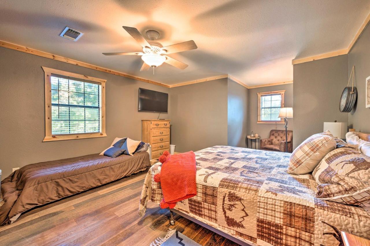 Broken Bow Retreat On 2 Acres With Hot Tub And Deck! Vila Exterior foto