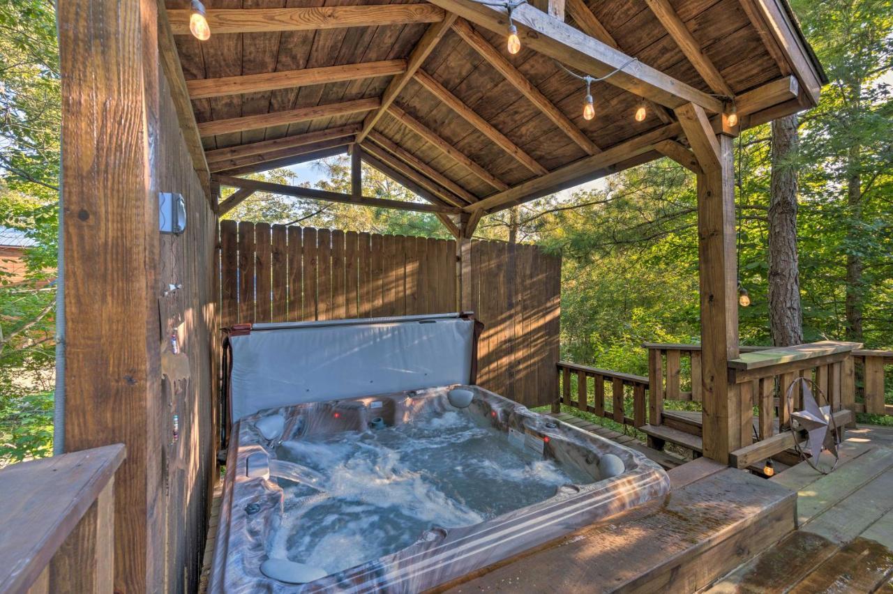 Broken Bow Retreat On 2 Acres With Hot Tub And Deck! Vila Exterior foto